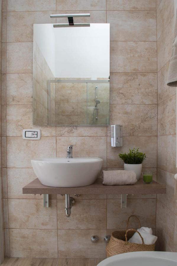 Tiber Rooms Testaccio Rom Exterior foto